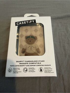Casetify | Beige Teddy Snappy Cardholder Stand with Green Accent